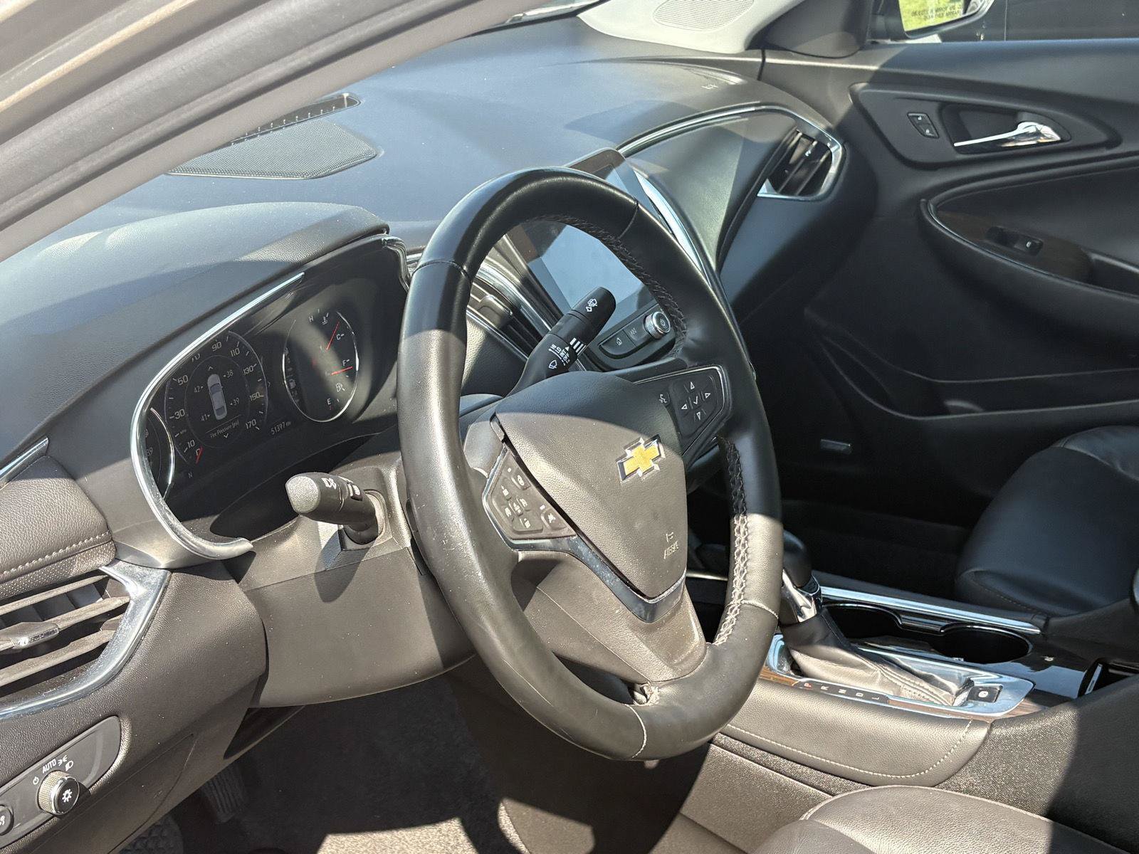 Used 2024 Chevrolet Malibu LT FWD image 8