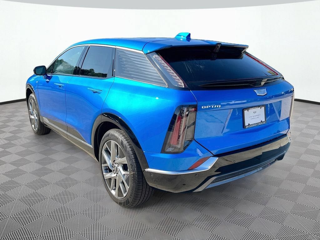 New 2027 Cadillac Optiq Luxury RWD image 7