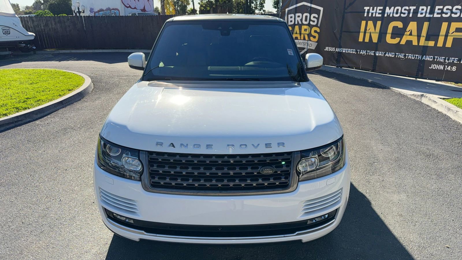 Used 2017 Land Rover Range Rover image 10