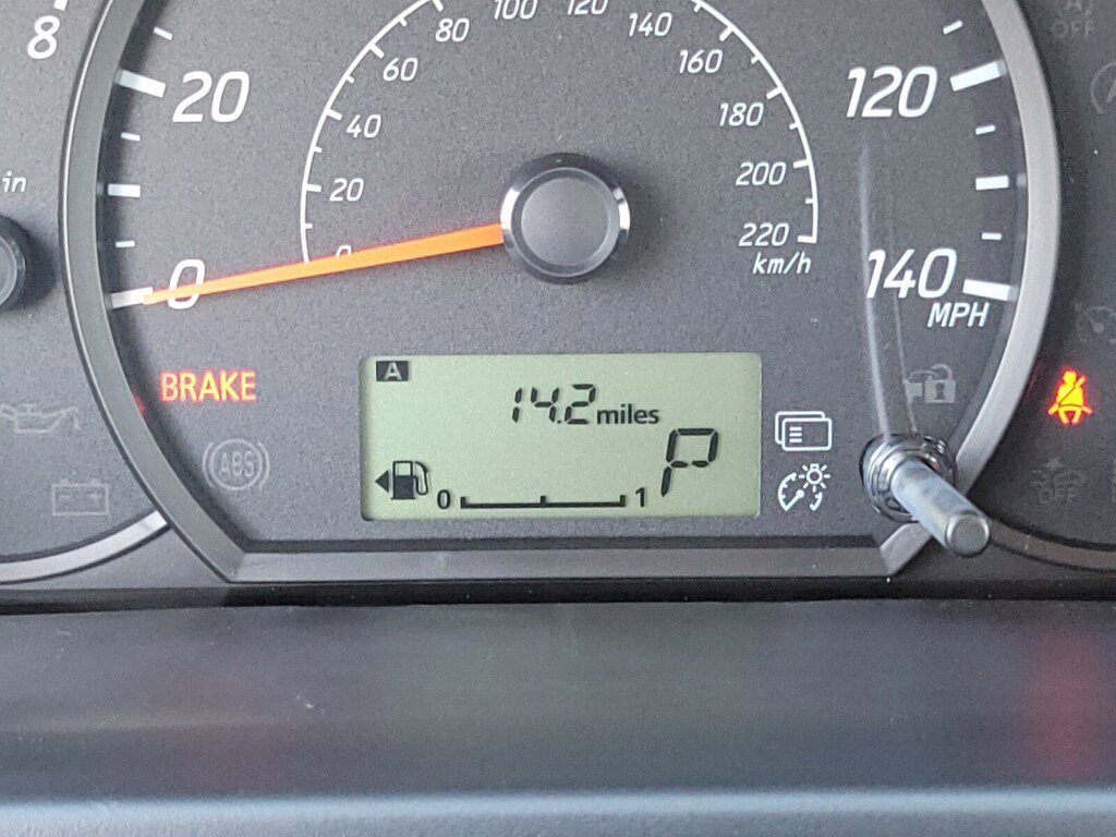 New 2024 Mitsubishi Mirage ES image 28