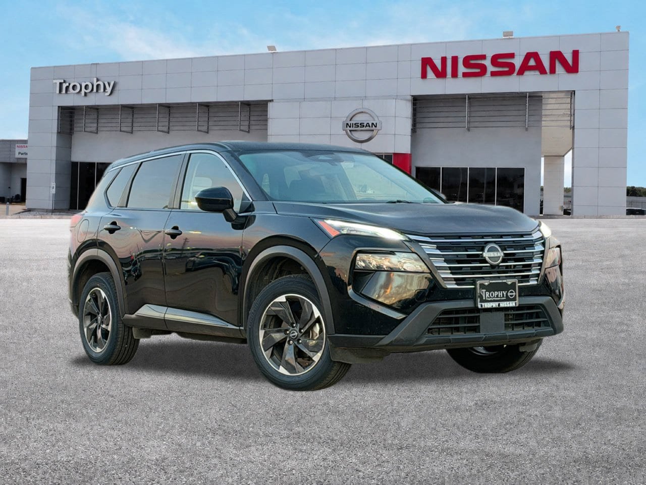 Certified 2025 Nissan Rogue SV FWD image 1