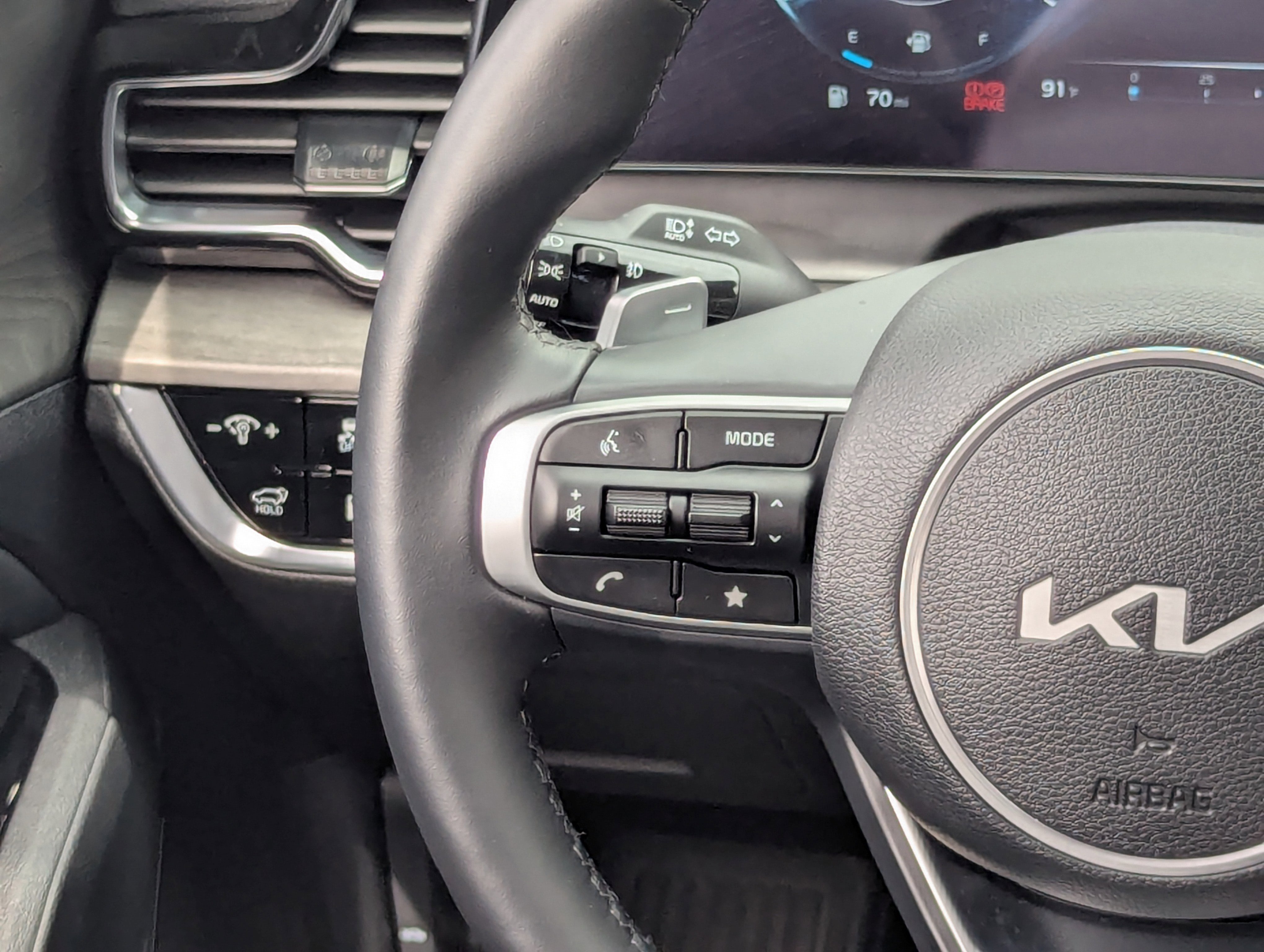 Certified 2025 Kia Sportage X-Line Prestige image 17