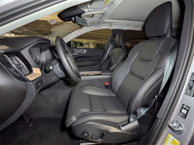 New 2026 Volvo XC60 B5 Ultra w/ Climate Package PRO image 13
