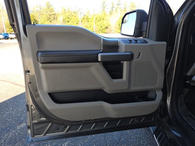 Used 2016 Ford F150 XLT w/ Equipment Group 301A Mid image 40