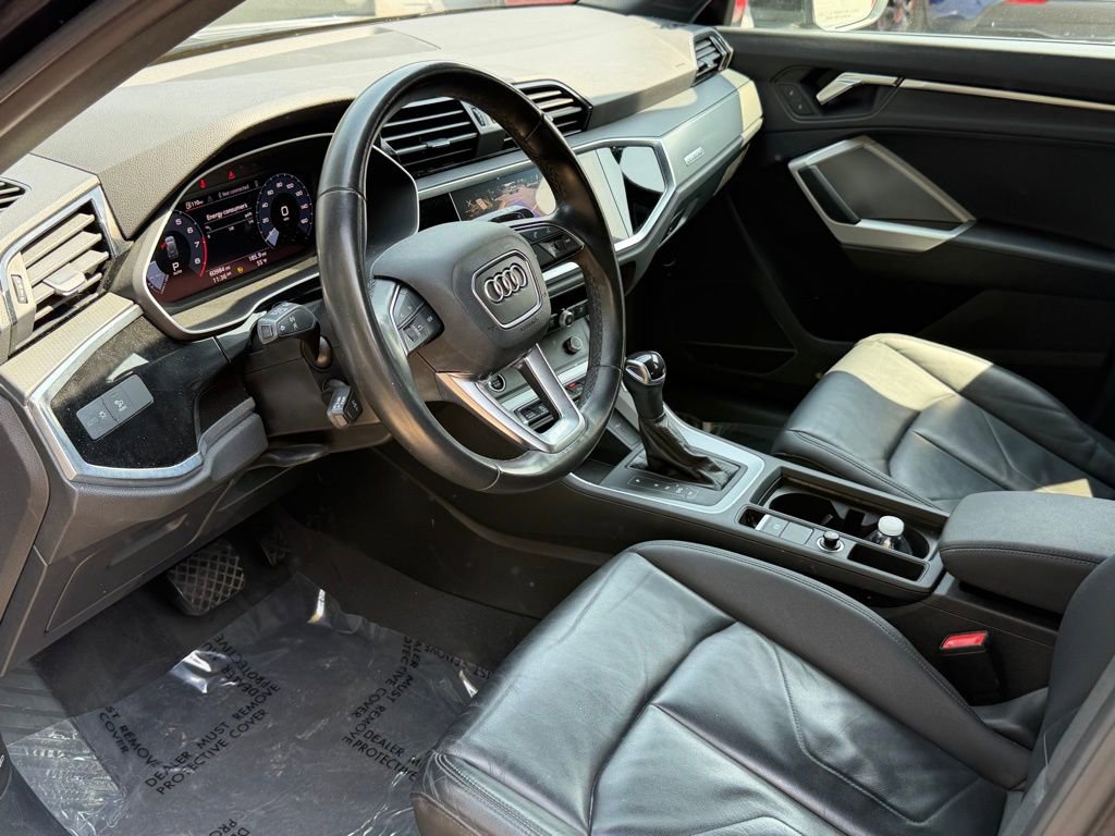 Used 2023 Audi Q3 2.0T Premium AWD/4WD image 24