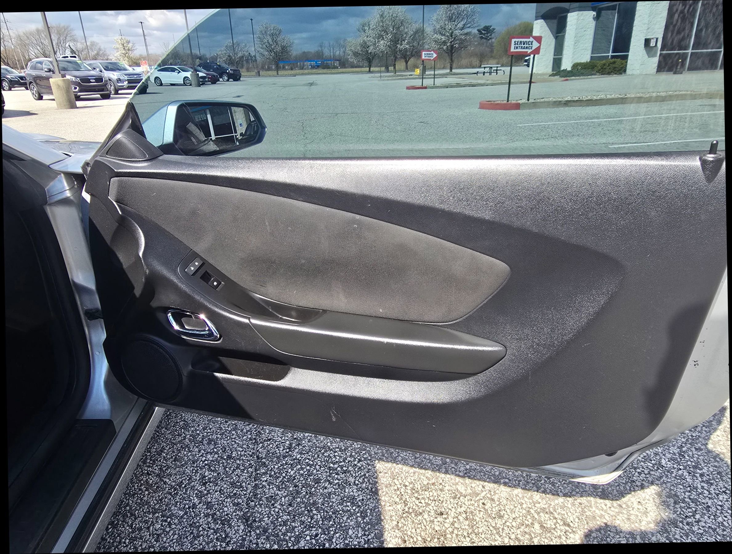 Used 2015 Chevrolet Camaro LT image 16