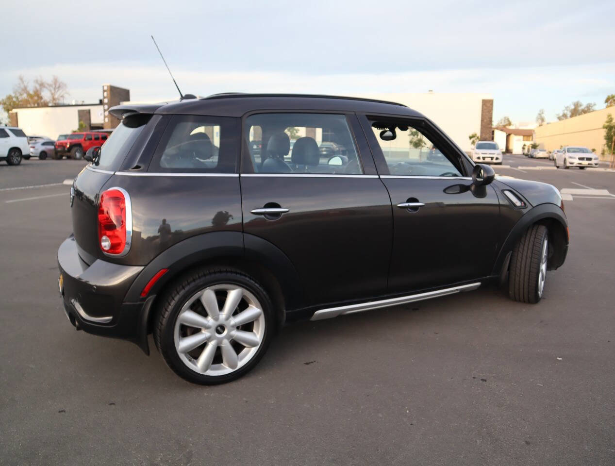 Used 2015 MINI Cooper Countryman S image 8