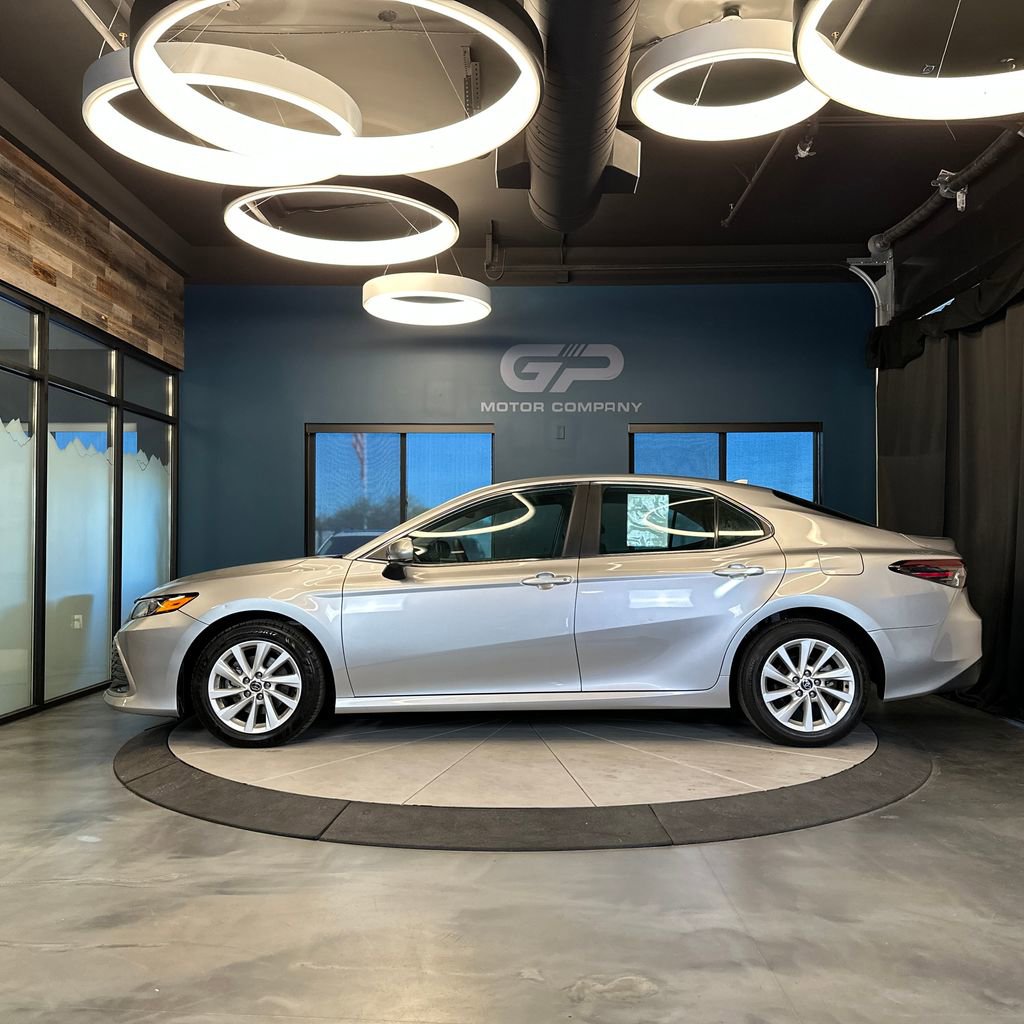 Used 2023 Toyota Camry LE FWD image 6