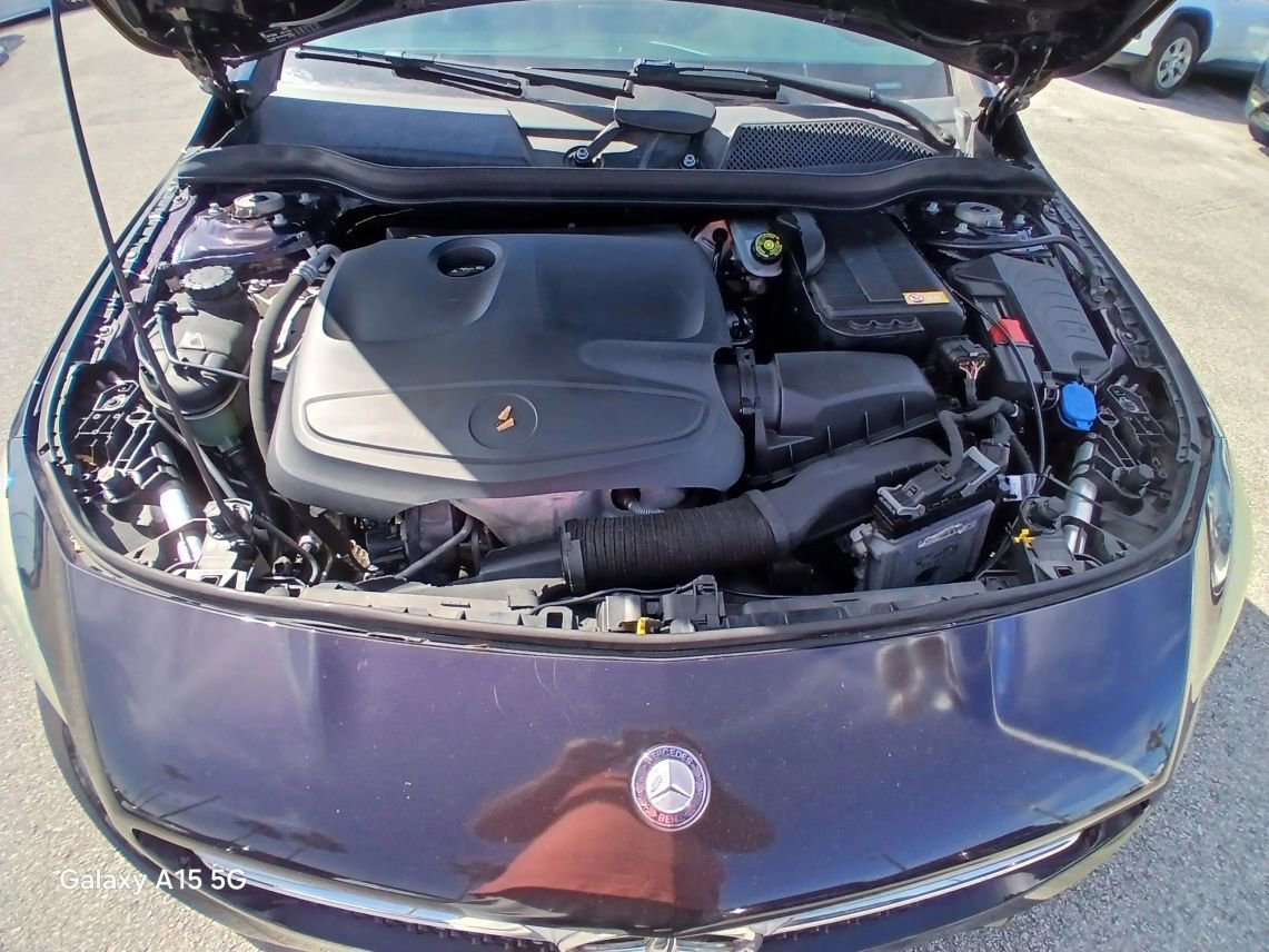 Used 2014 Mercedes-Benz CLA 250 image 20