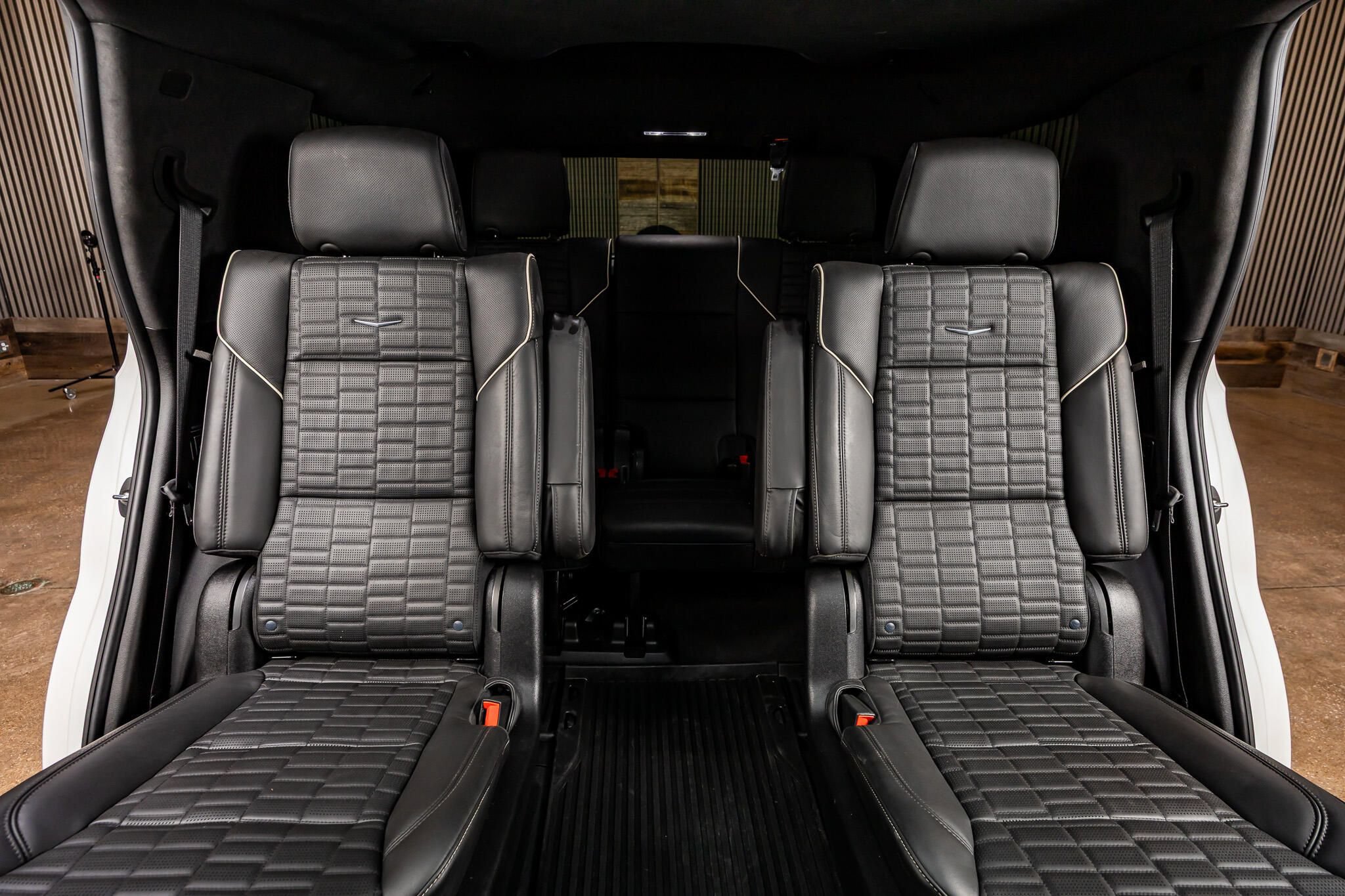 Used 2024 Cadillac Escalade Sport Platinum AWD/4WD image 33