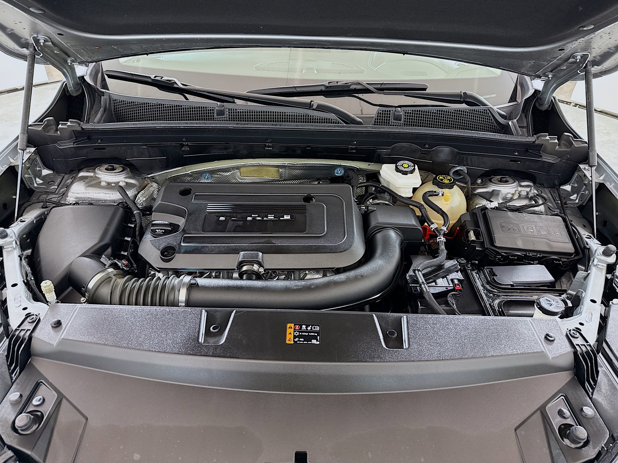 Used 2023 Buick Envision Essence w/ Sport Touring Package image 28