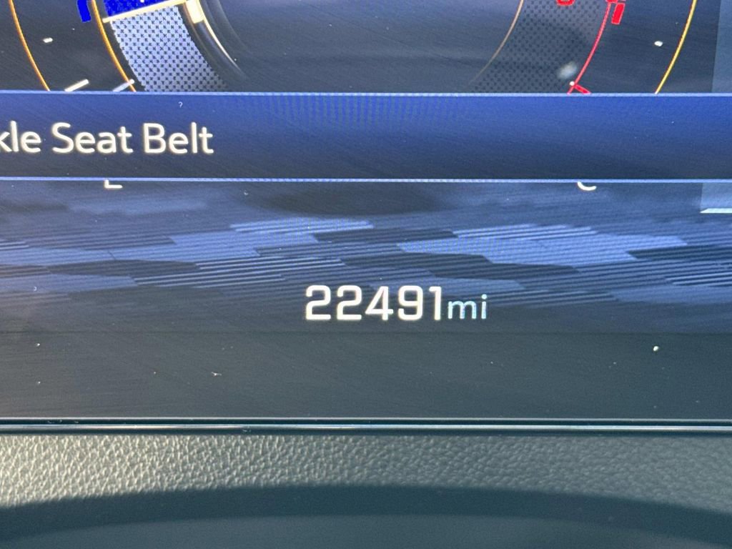 Certified 2025 Chevrolet Traverse LT image 28