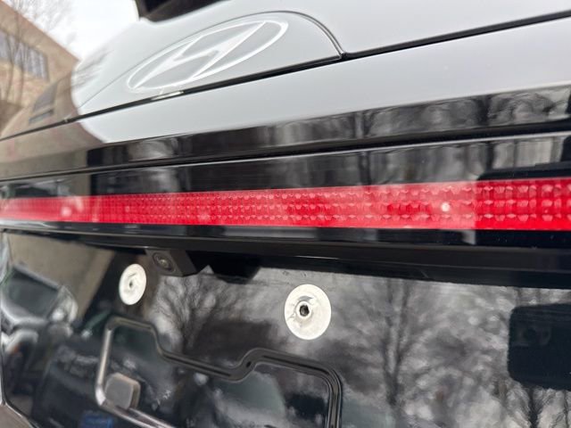 Certified 2022 Hyundai Tucson Limited image 17