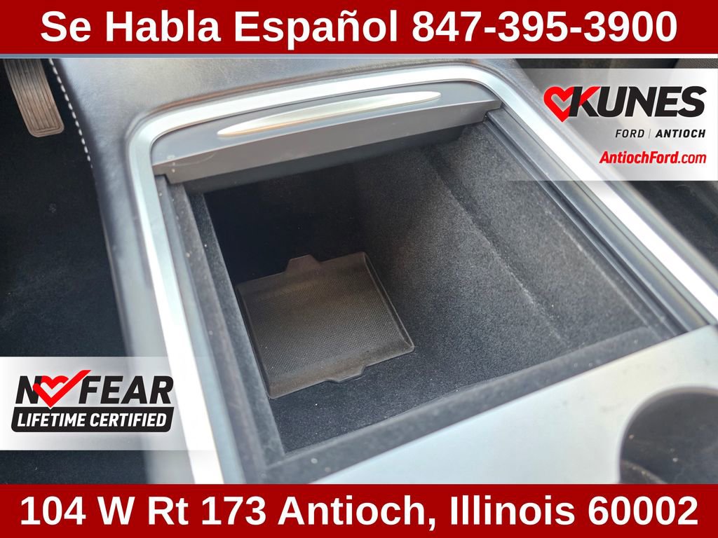 Used 2024 Tesla Model Y Long Range AWD/4WD image 57