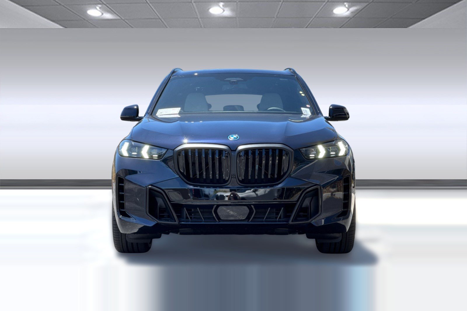 New 2026 BMW X5 xDrive50e w/ Executive Package AWD/4WD image 6