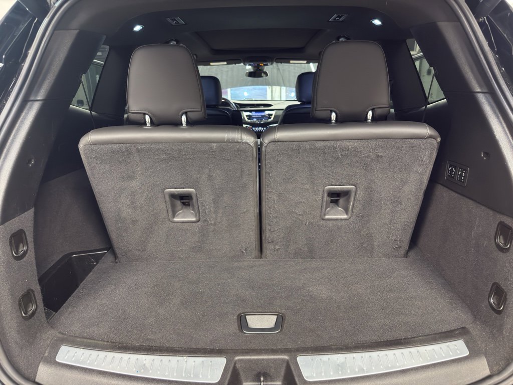 Used 2021 Cadillac XT6 Premium Luxury image 31