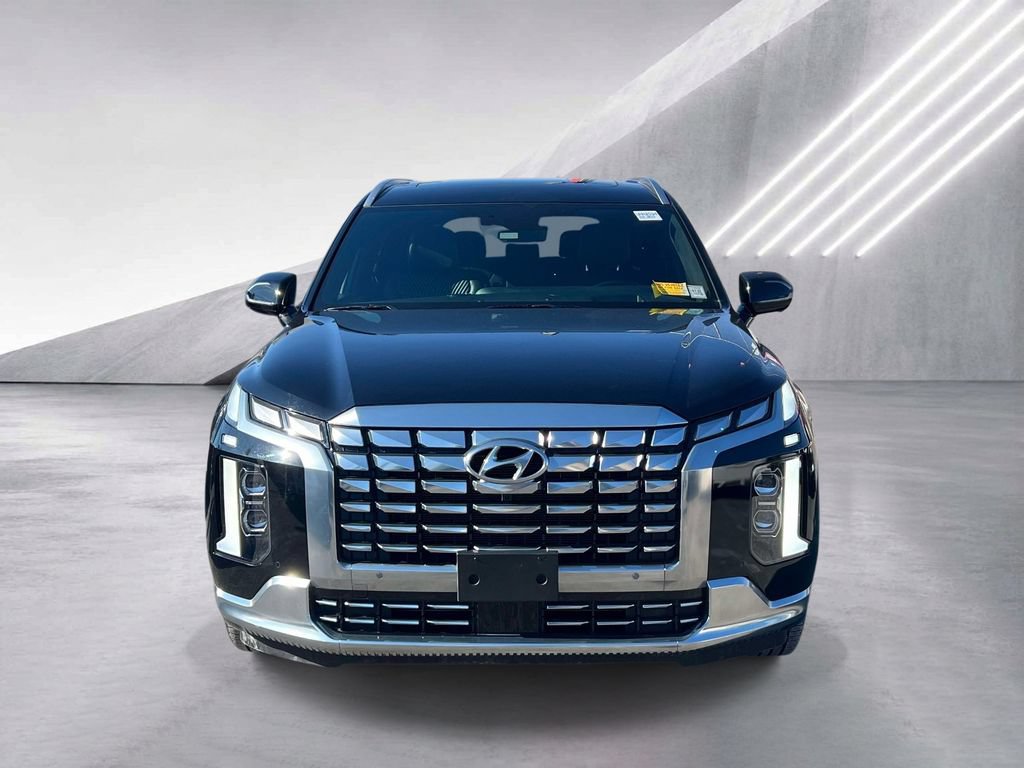 Used 2024 Hyundai Palisade Calligraphy AWD/4WD image 2