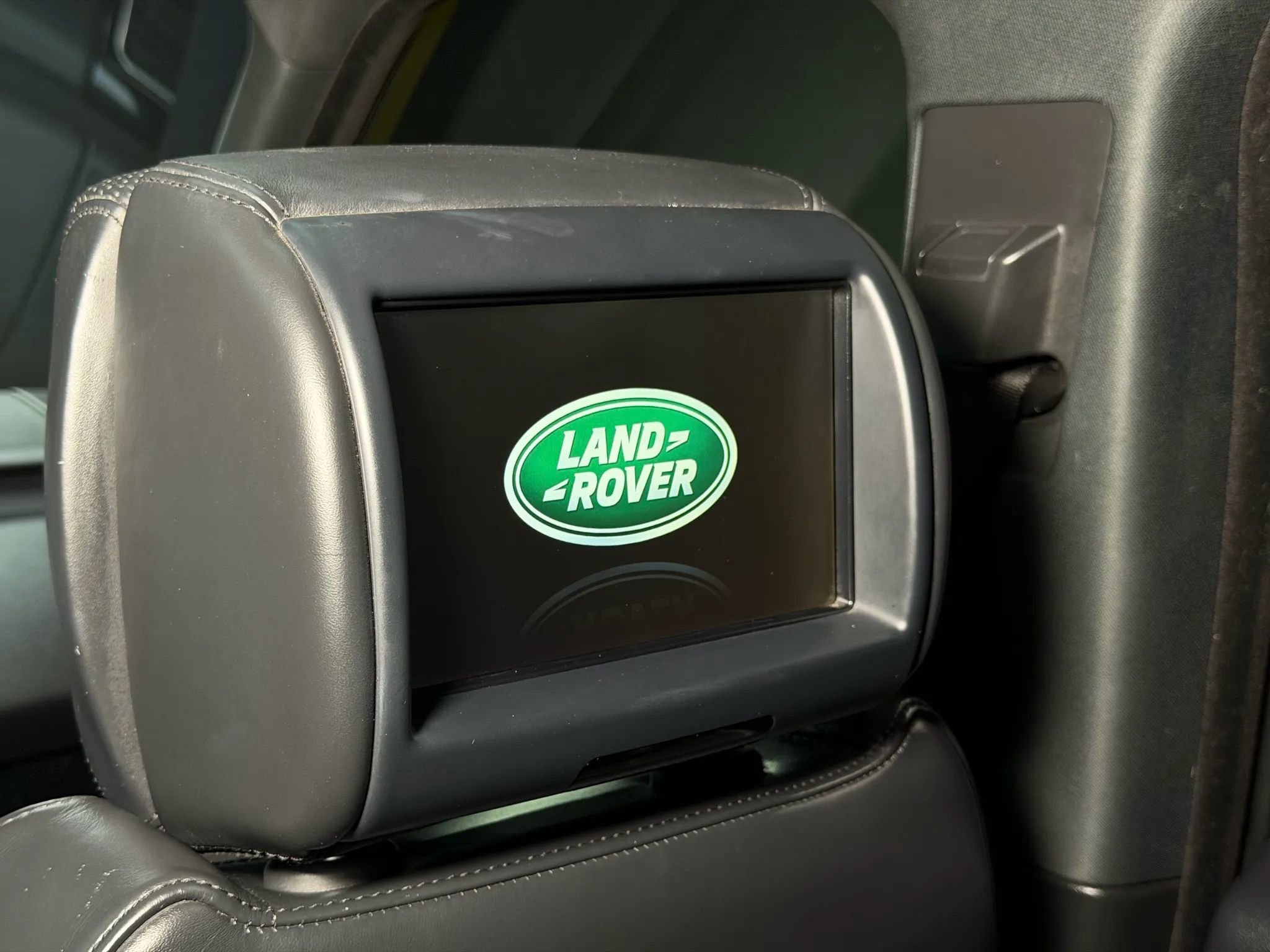 Used 2016 Land Rover Range Rover Sport Supercharged image 23