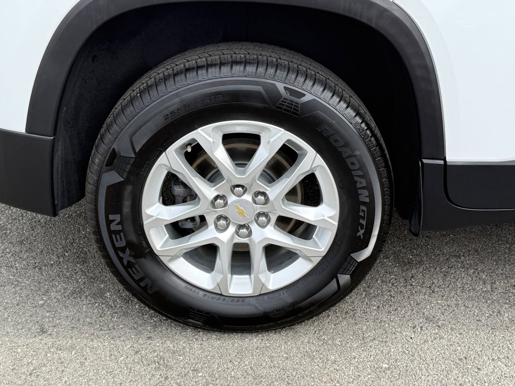 Used 2019 Chevrolet Traverse LT image 14