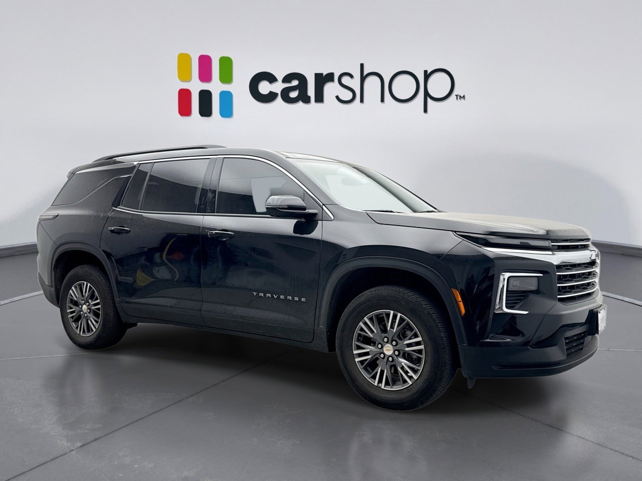 Used 2025 Chevrolet Traverse LT w/ Driver Confidence Package image 7