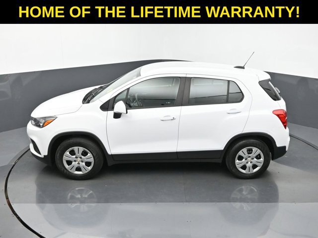 Used 2018 Chevrolet Trax LS FWD image 48