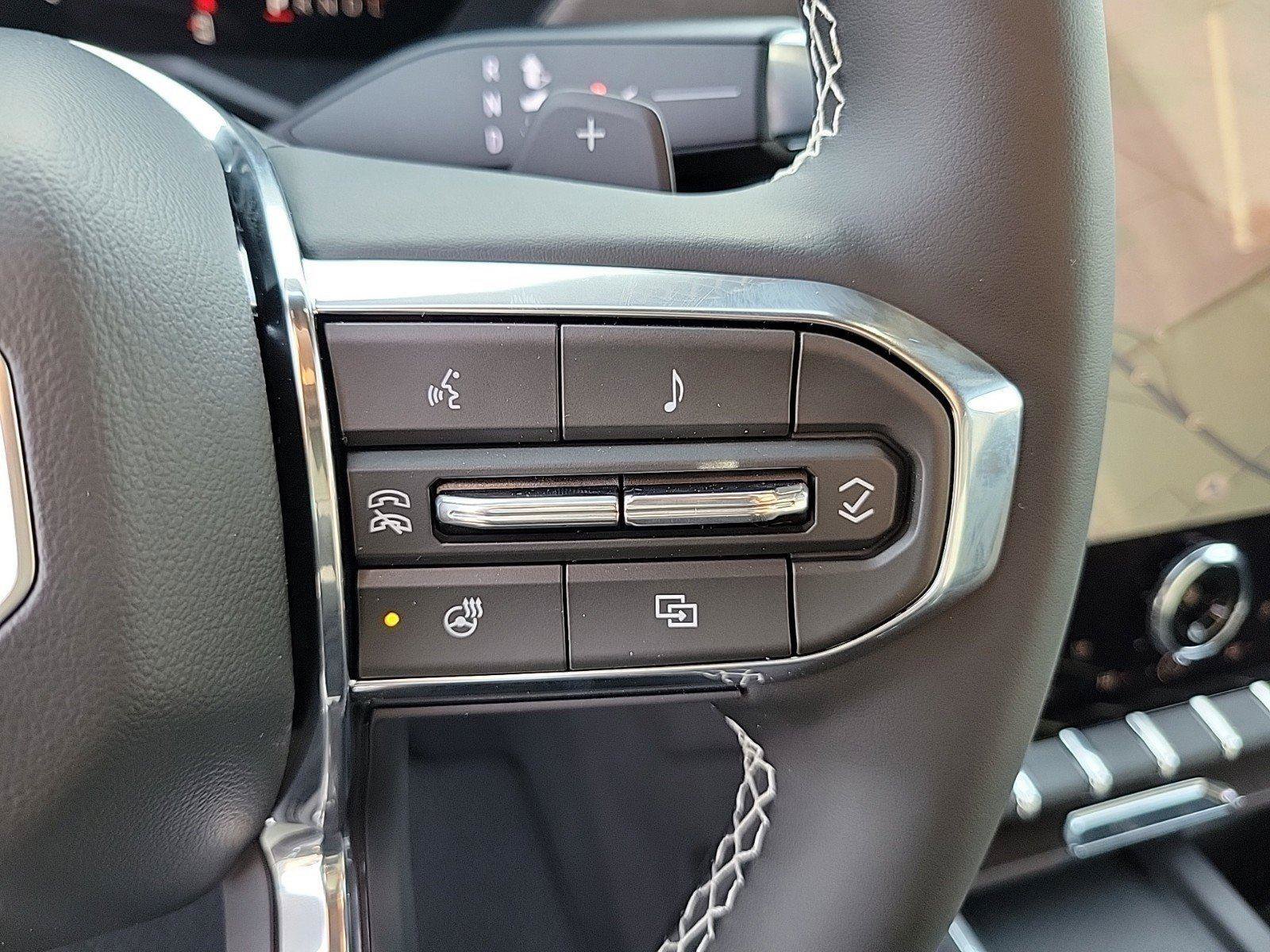 New 2026 GMC Acadia Denali w/ Super Cruise Package FWD image 23