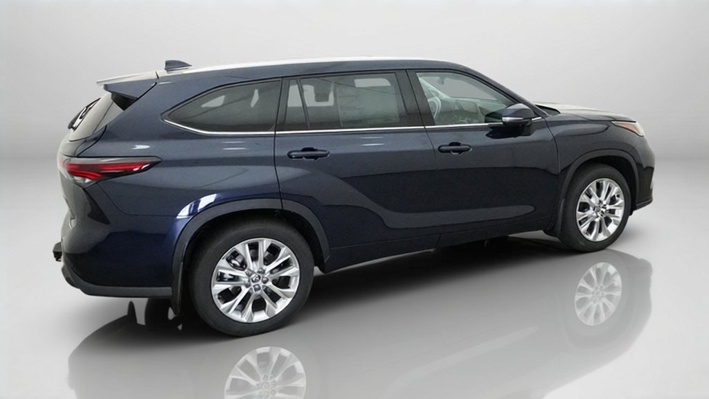 New 2026 Toyota Highlander Limited AWD/4WD image 8