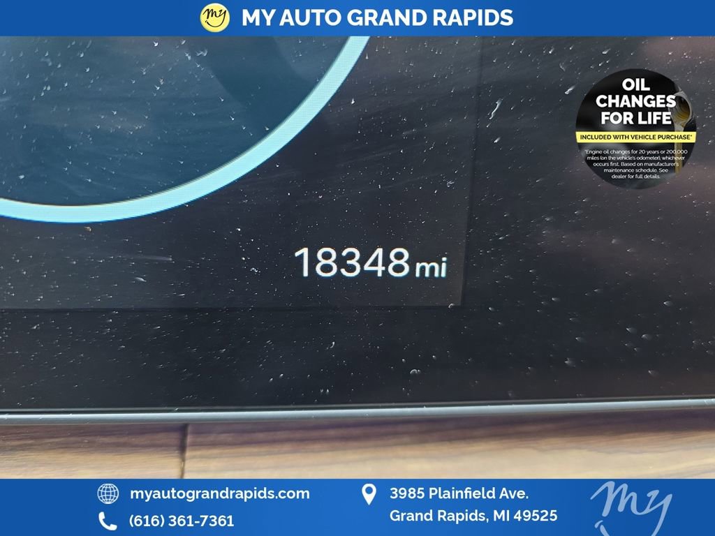 Used 2025 Hyundai Santa Fe Limited image 25