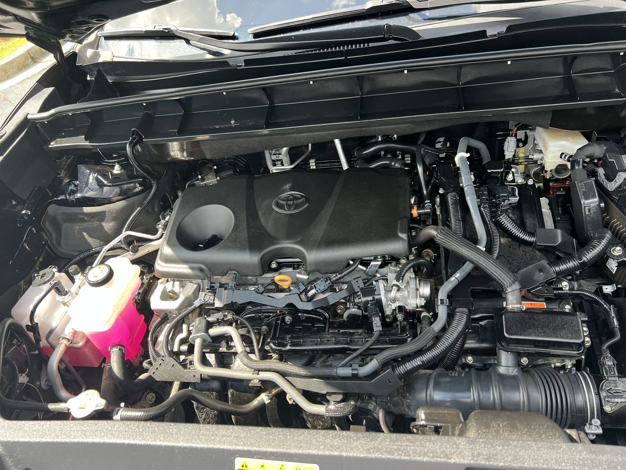 Used 2023 Toyota Highlander XLE FWD image 36