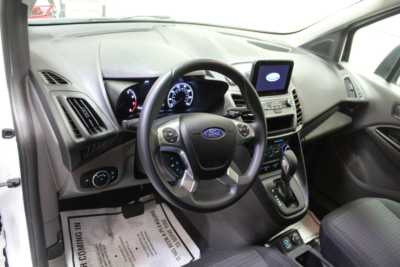 Used 2019 Ford Transit Connect XLT image 7