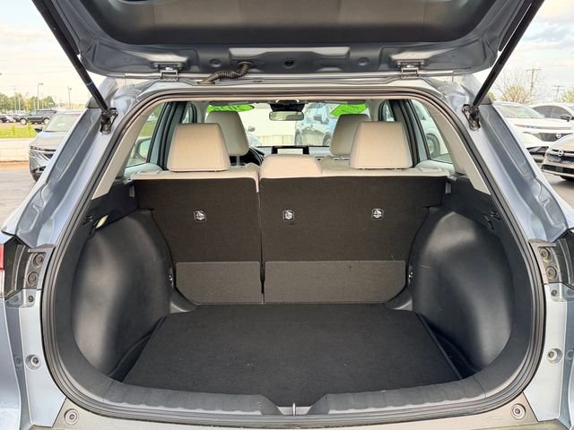 Used 2026 Toyota Corolla Cross L image 14