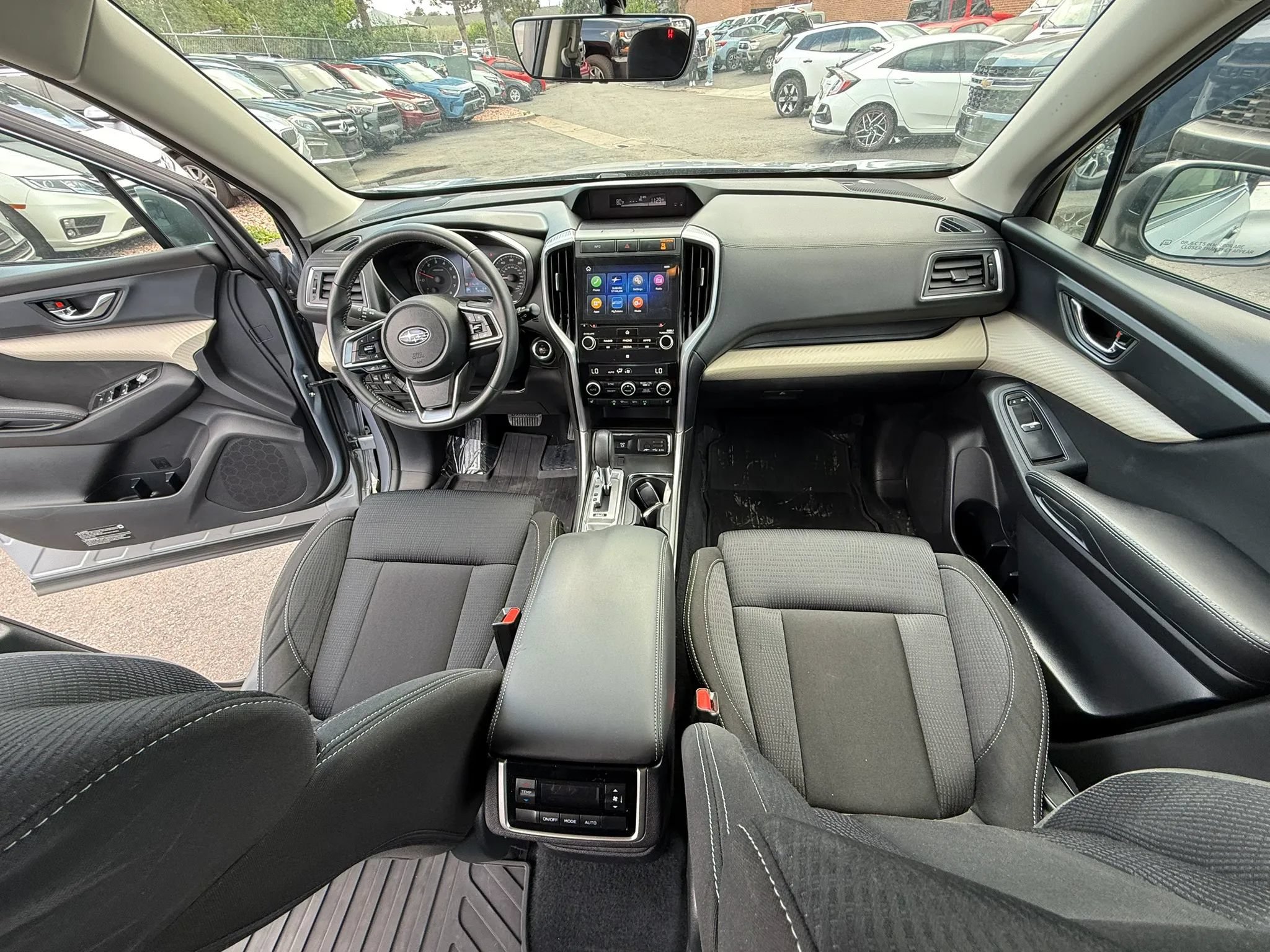Used 2019 Subaru Ascent Premium AWD/4WD image 19