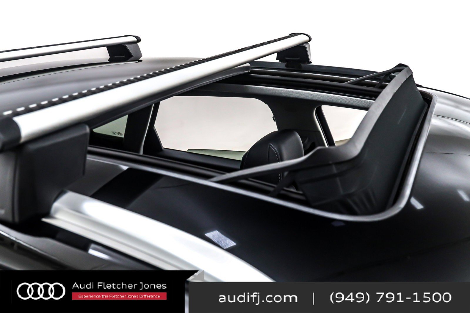 Used 2023 Audi Q5 e Premium w/ Convenience Package image 23