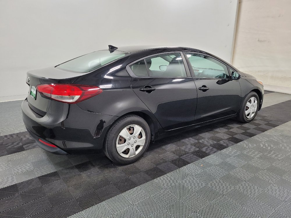 Used 2017 Kia Forte LX FWD image 10