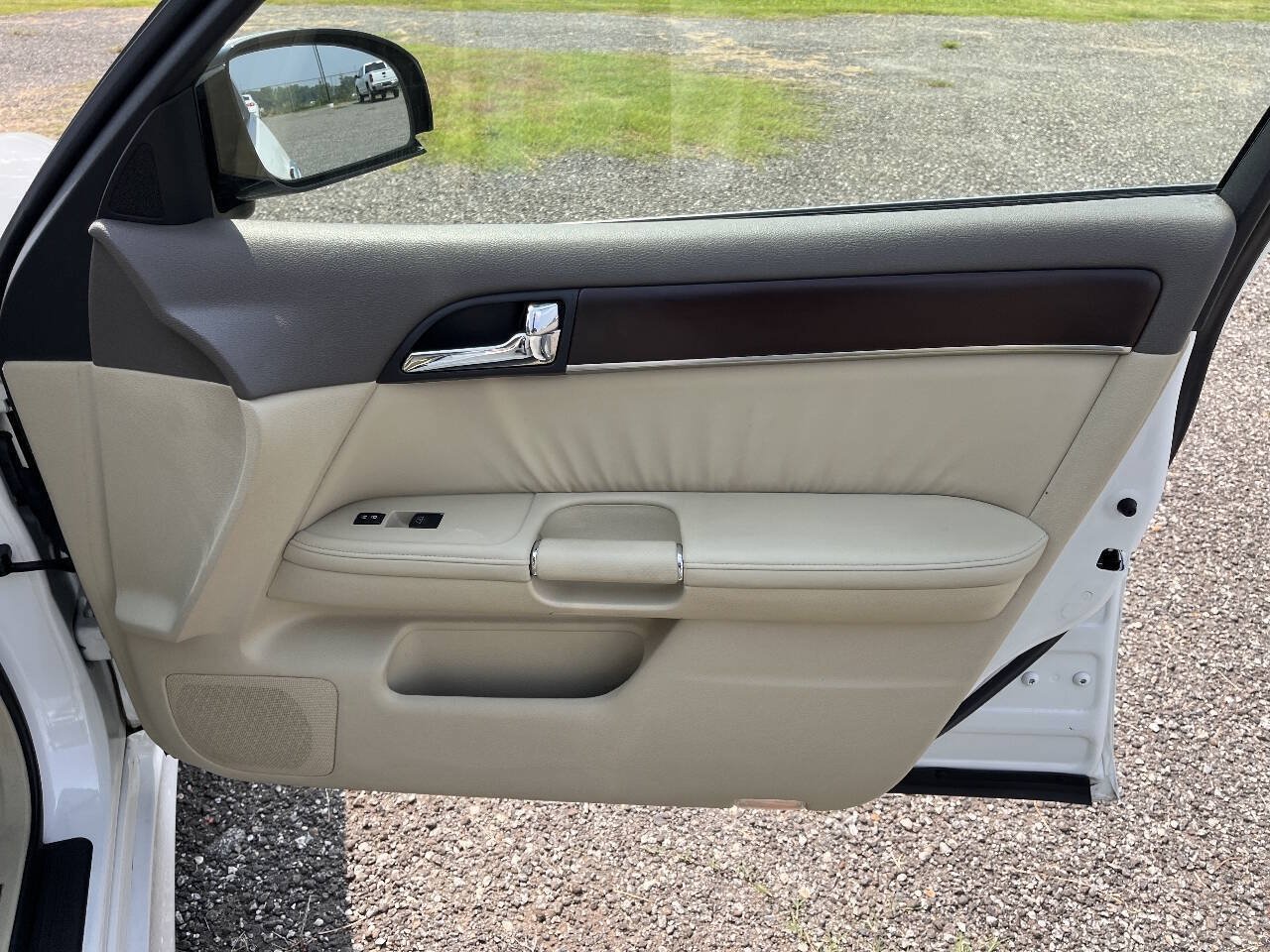 Used 2008 INFINITI M35 w/ Technology Pkg RWD image 15