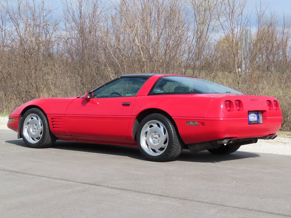 Used 1991 Chevrolet Corvette Coupe image 23