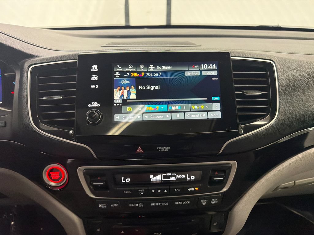 Used 2020 Honda Pilot Touring image 30