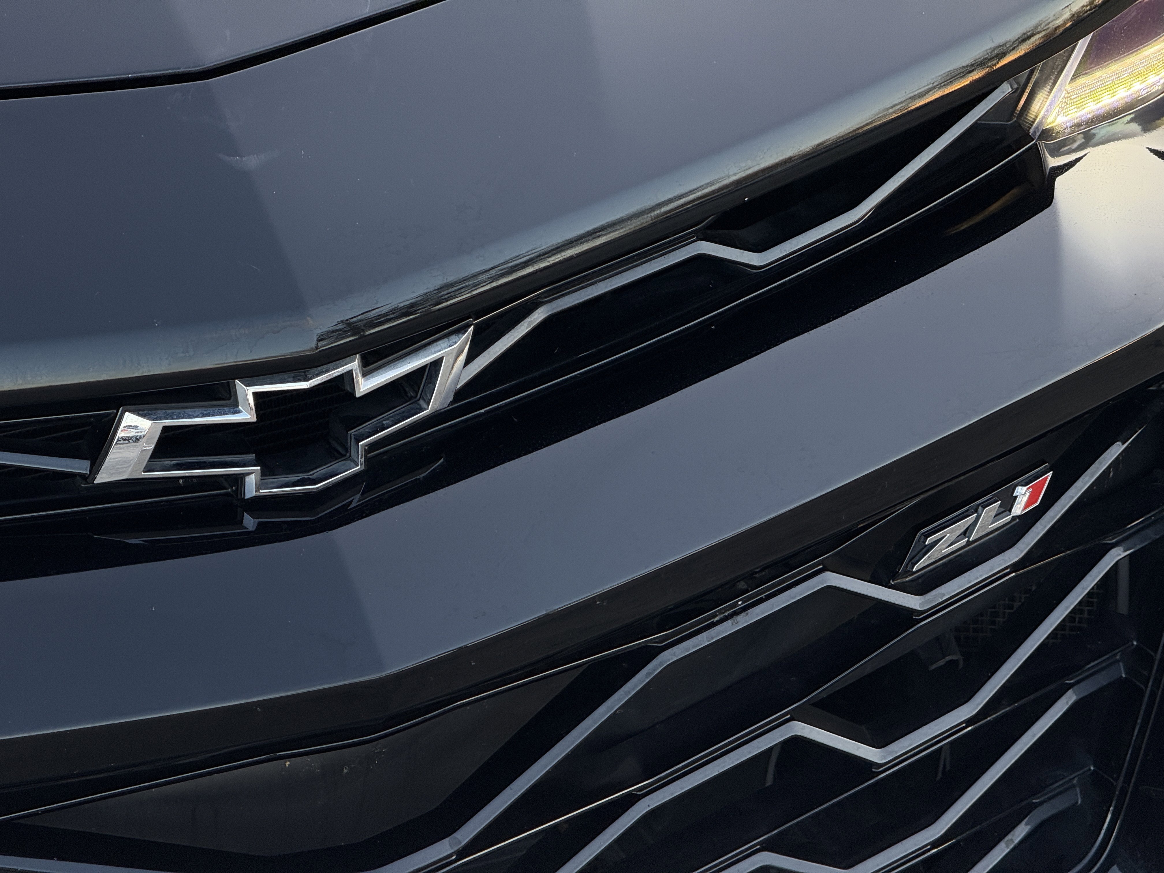 Used 2022 Chevrolet Camaro ZL1 image 41