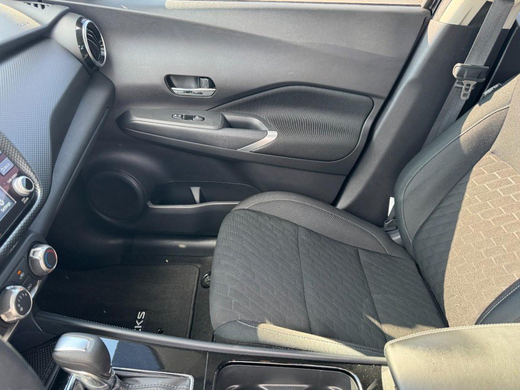 Certified 2024 Nissan Kicks SV FWD image 13