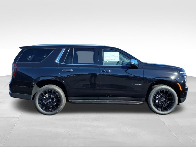 New 2027 Chevrolet Tahoe Premier w/ Sun And Tow Package AWD/4WD image 2