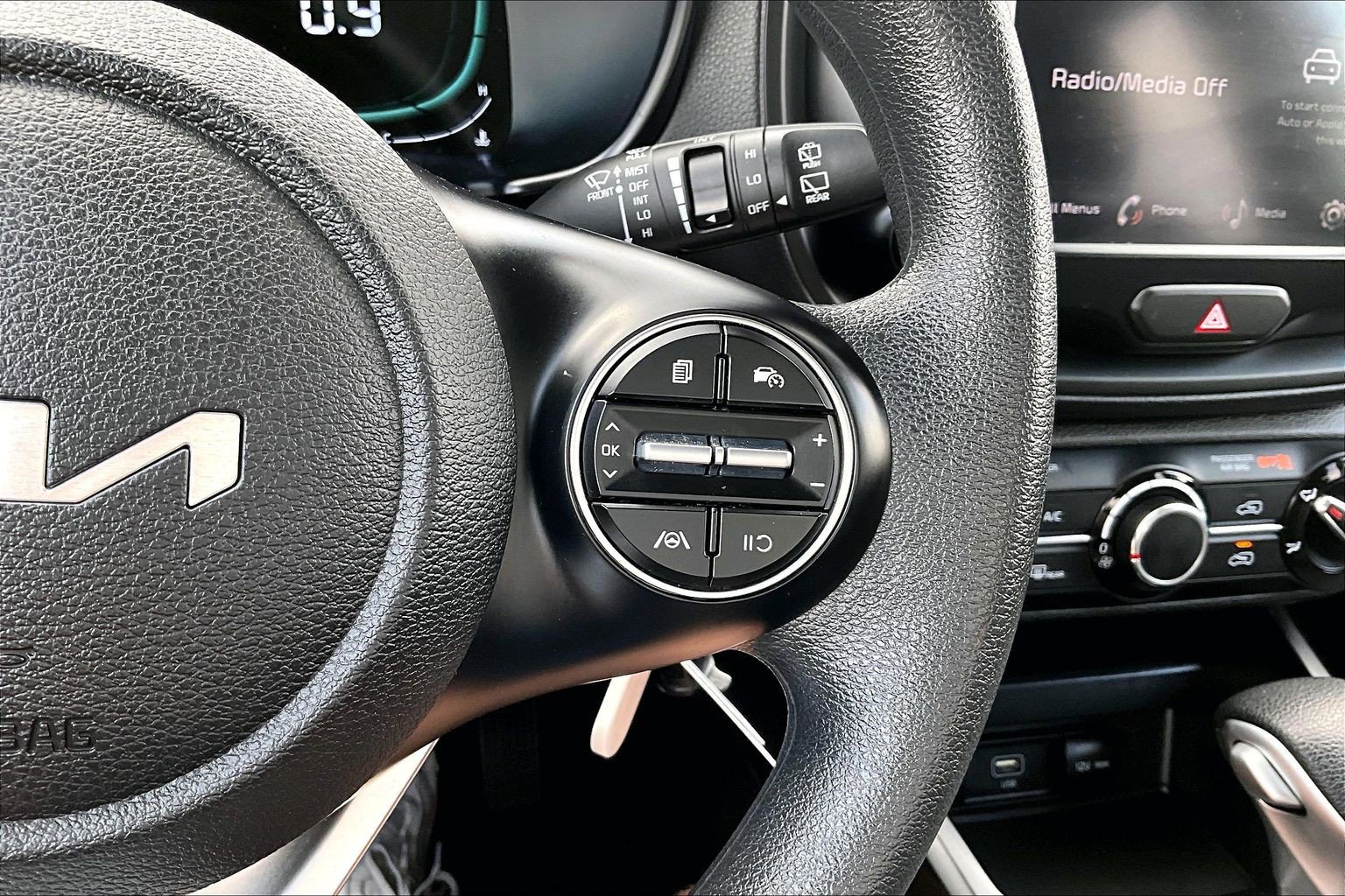 Used 2024 Kia Soul LX w/ Option Group 015 FWD image 22