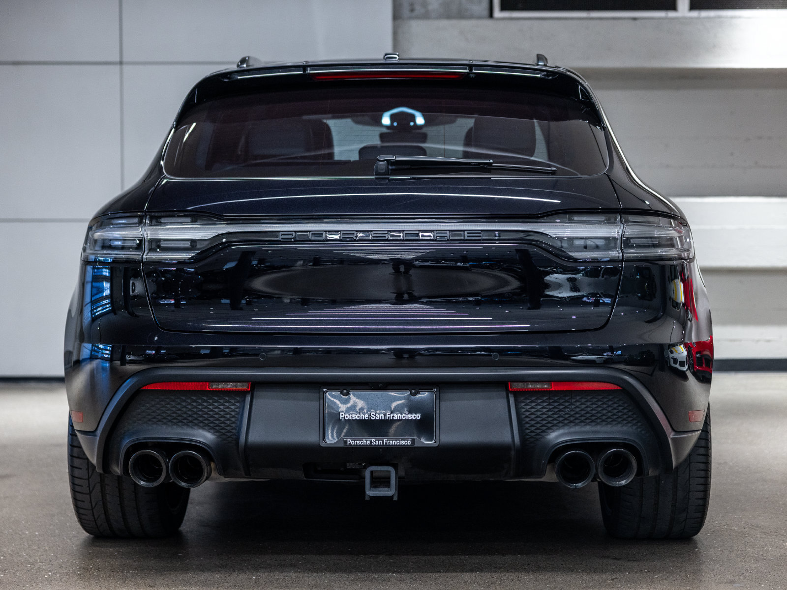 Certified 2024 Porsche Macan GTS AWD/4WD image 7