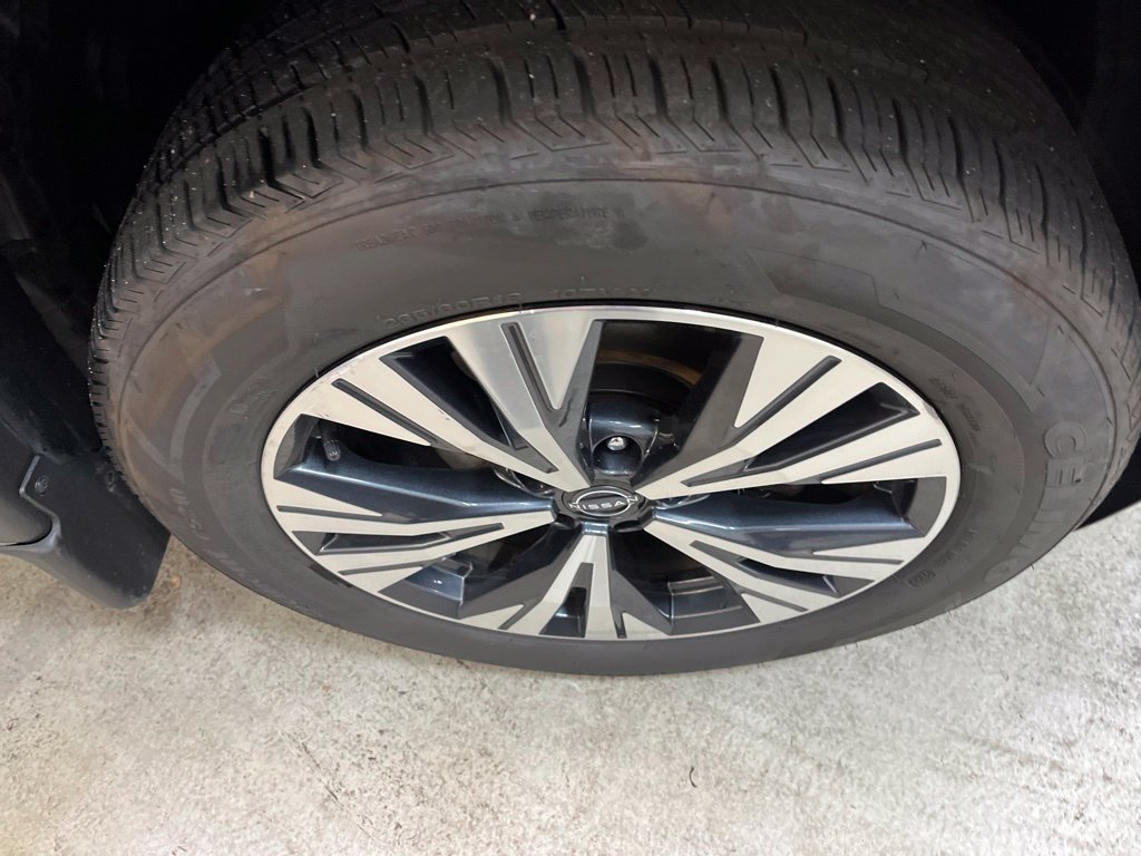 Used 2023 Nissan Rogue SV AWD/4WD image 33