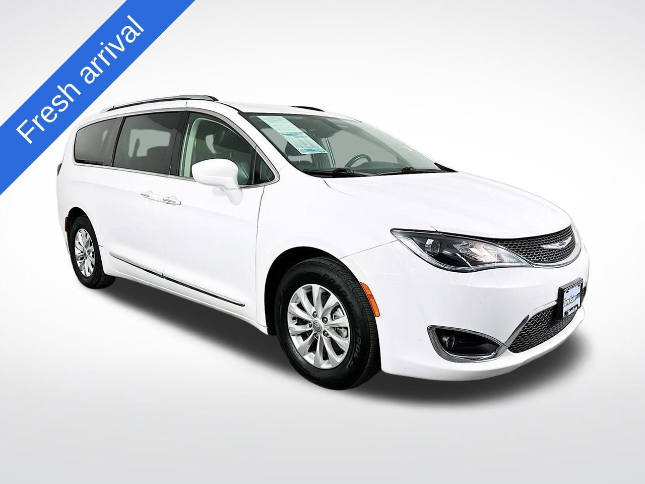 Used 2019 Chrysler Pacifica Touring-L