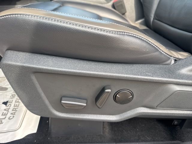 Used 2025 Ford Bronco Outer Banks image 18