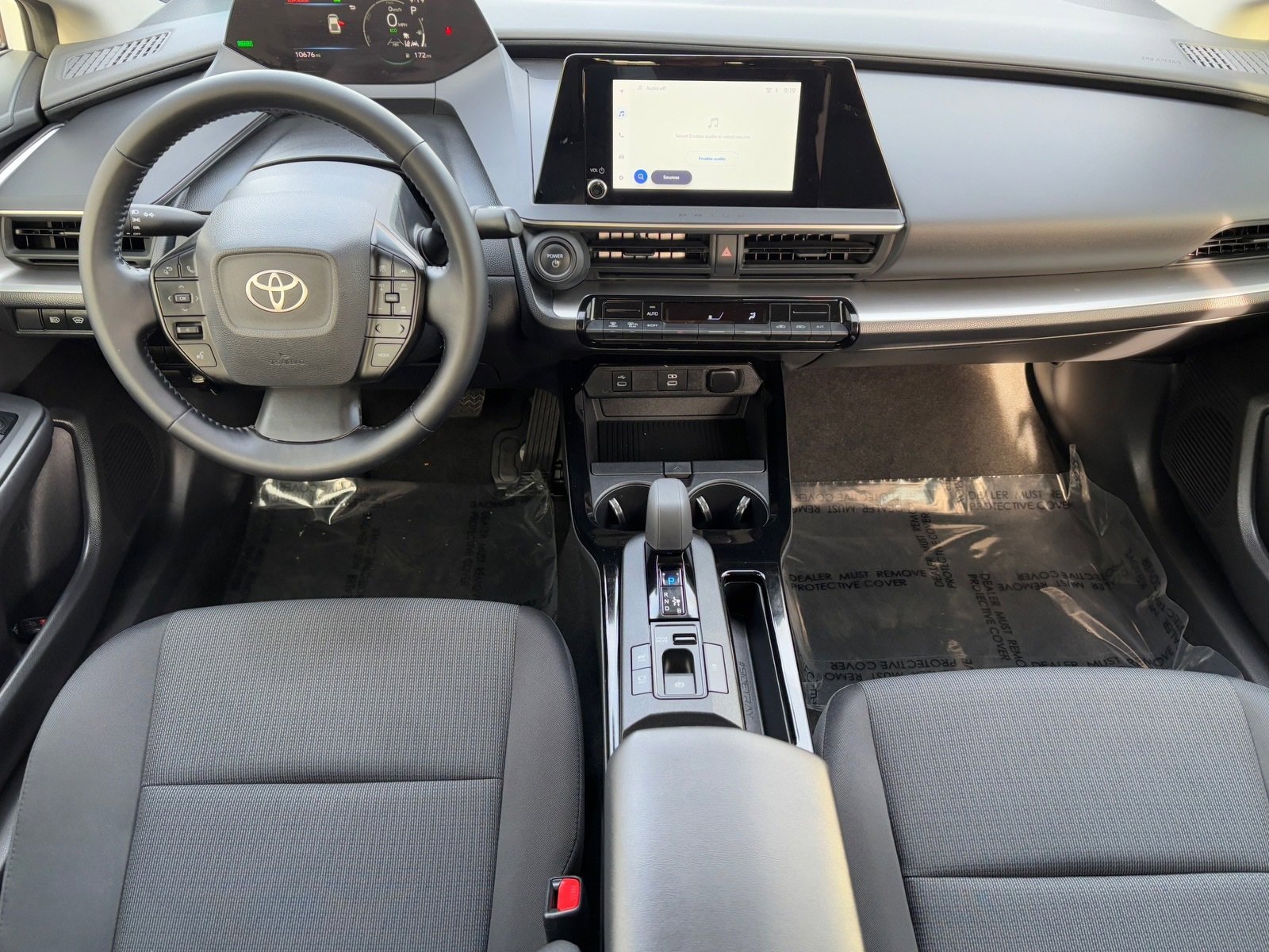 Used 2024 Toyota Prius LE image 15