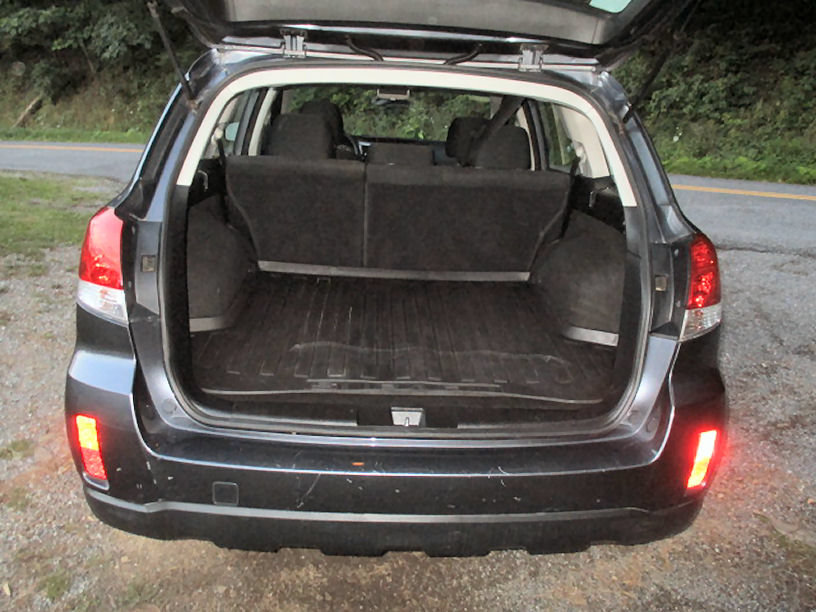 Used 2014 Subaru Outback 2.5i AWD/4WD image 11