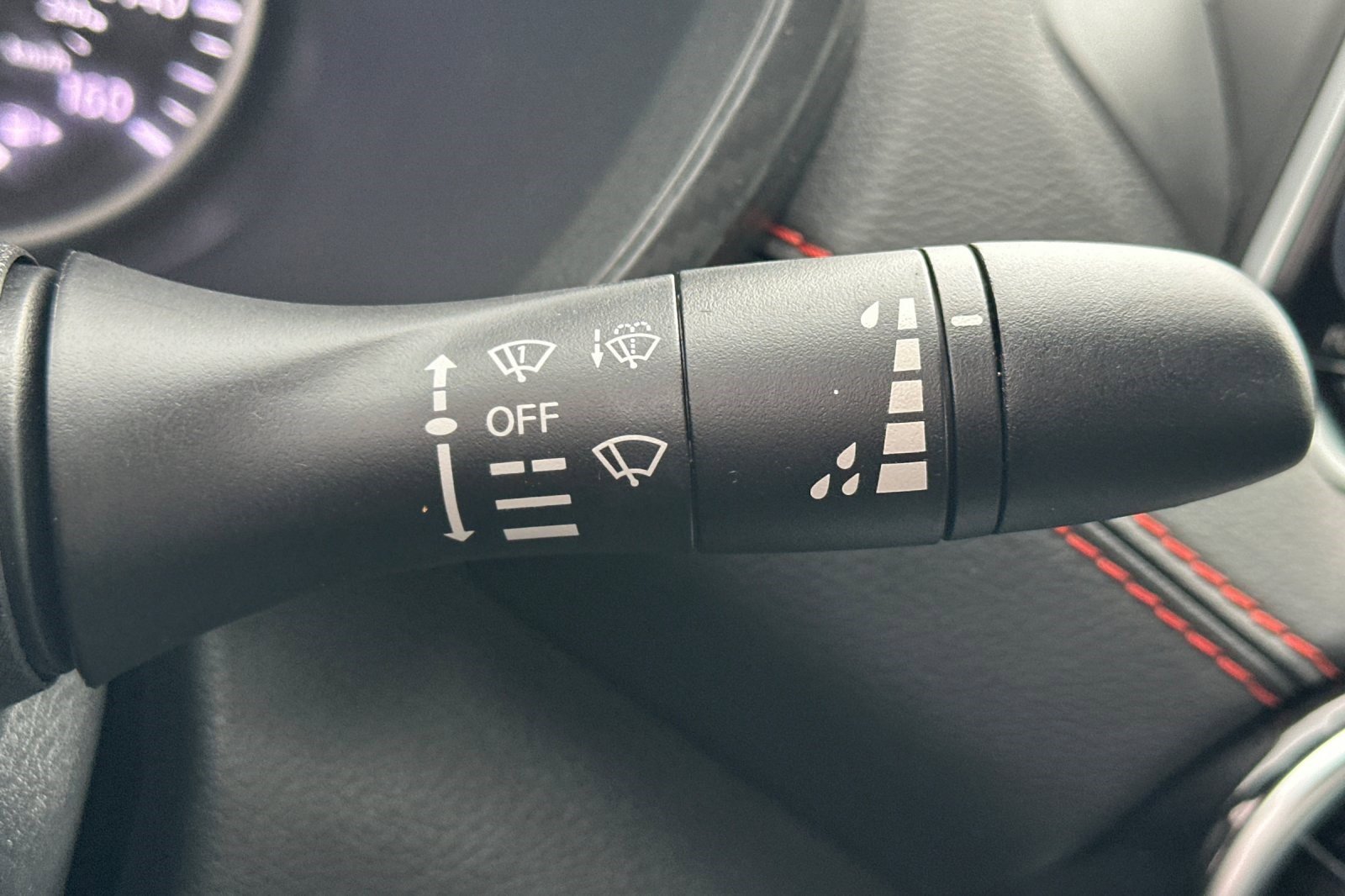 Used 2024 Nissan Sentra SR w/ Trunk Package image 31