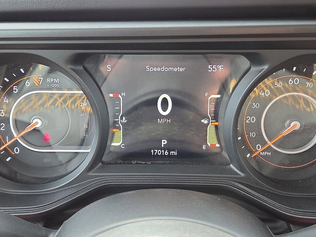 Used 2024 Jeep Gladiator Sport image 27