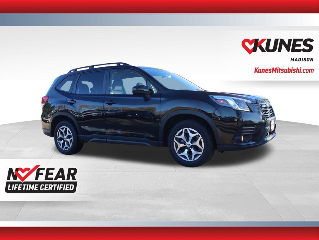 Used 2023 Subaru Forester Premium